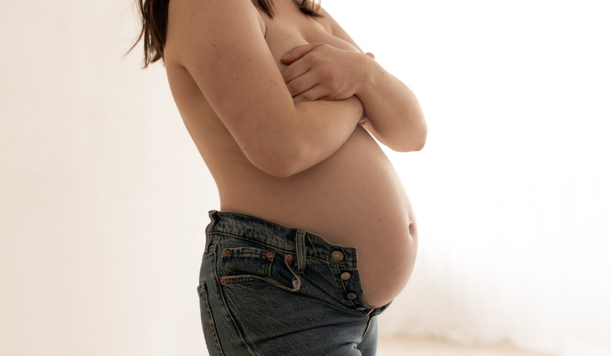séance photo grossesse studio caen