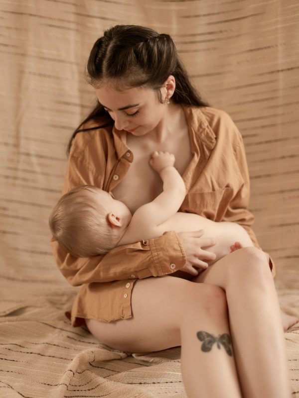 séance photo allaitement Alencon studio bohème